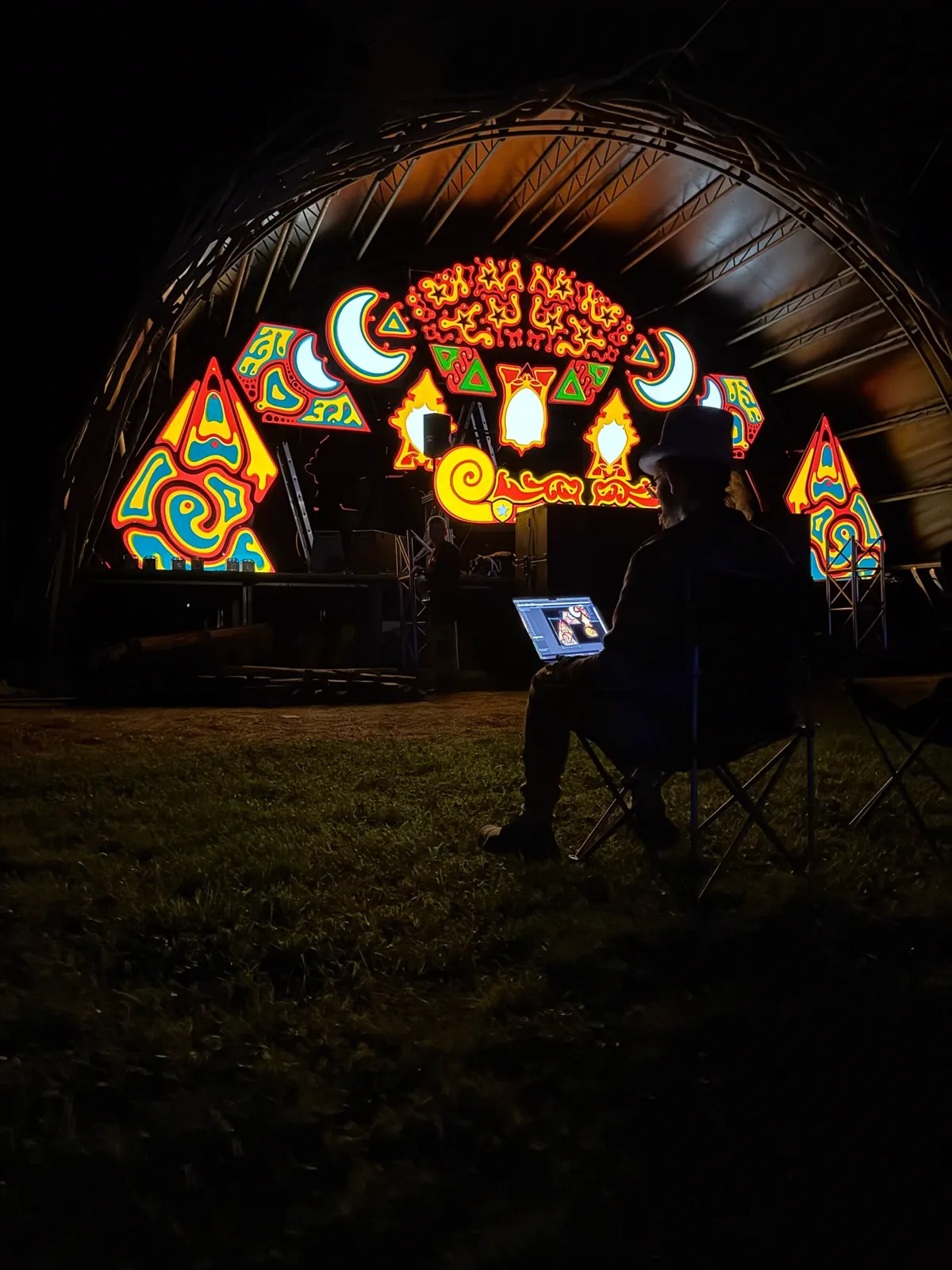 Horizon Stage, Impression 2
