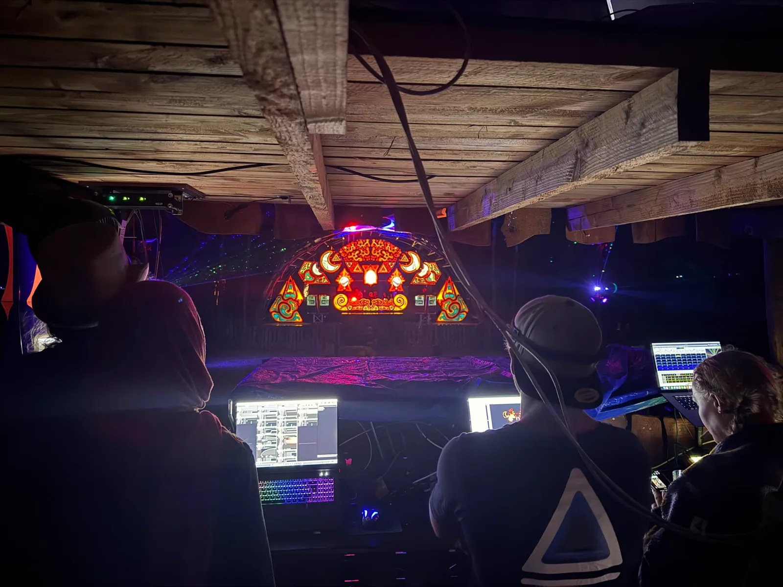Horizon Stage, Impression 3